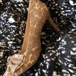 Andrew Geller ✨Glitter Cheetah Pumps NEW!